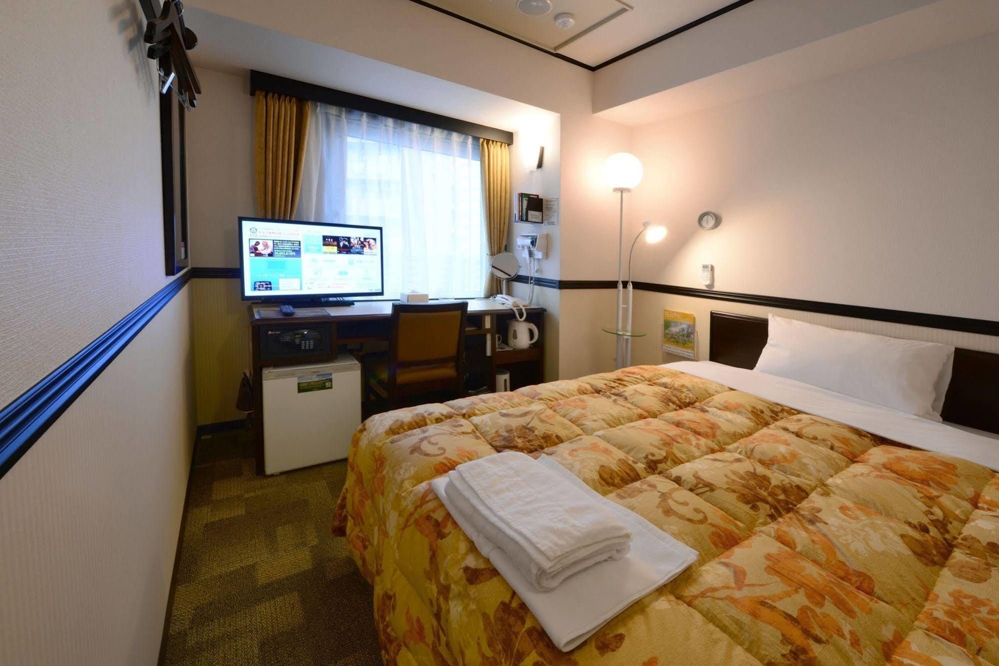 Toyoko Inn Sendai Higashi-Guchi No 2 Kültér fotó