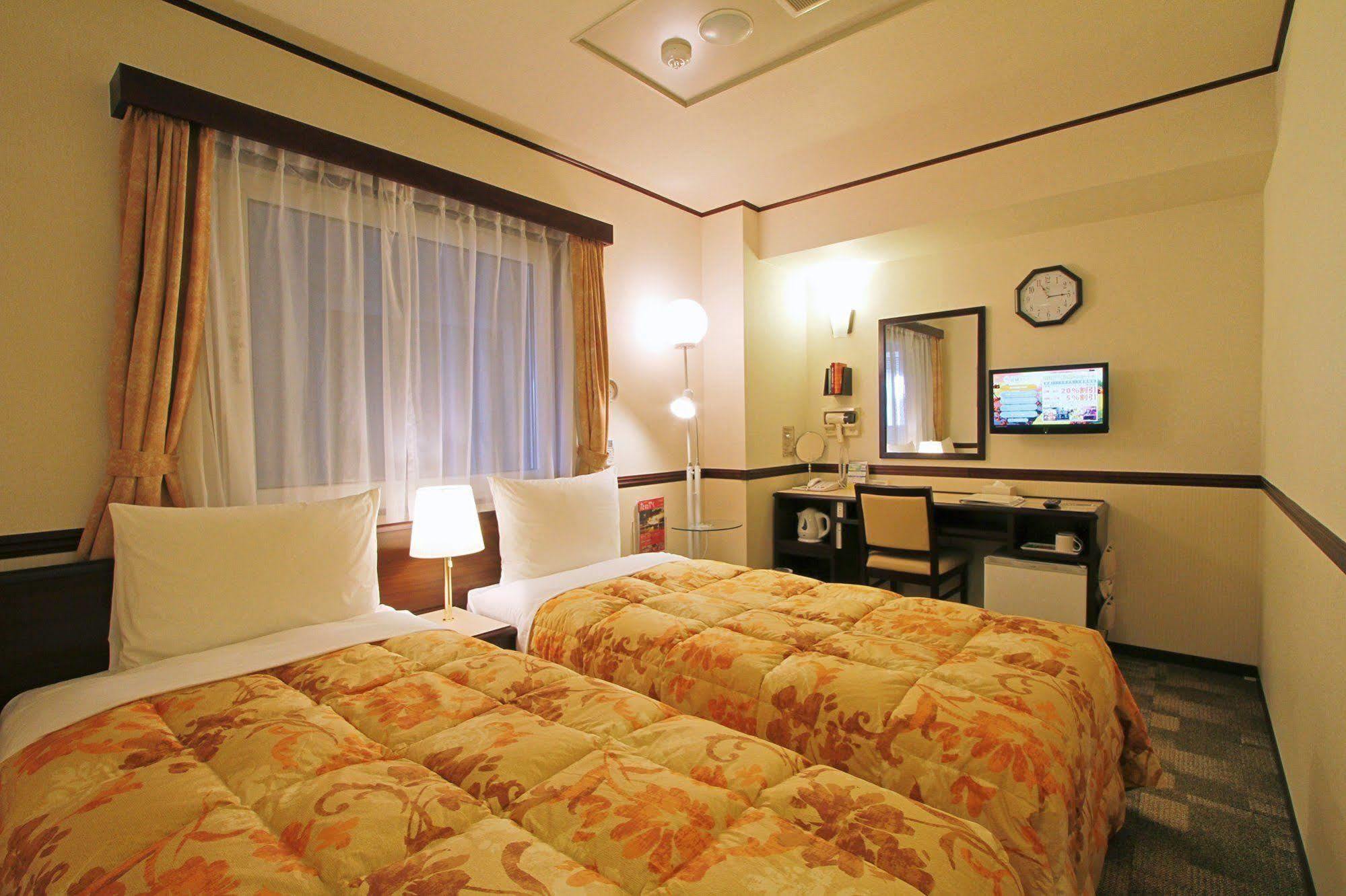 Toyoko Inn Sendai Higashi-Guchi No 2 Kültér fotó
